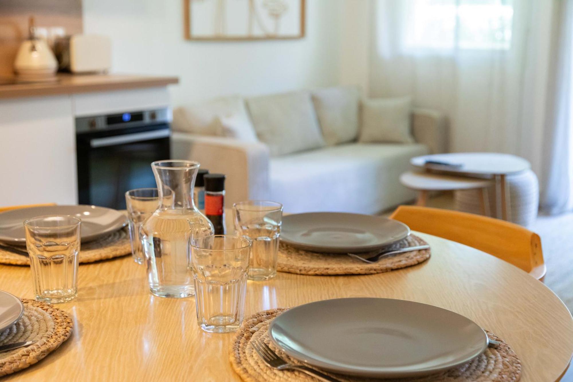 Zenitude-t3-terrasse-parking Apartment *